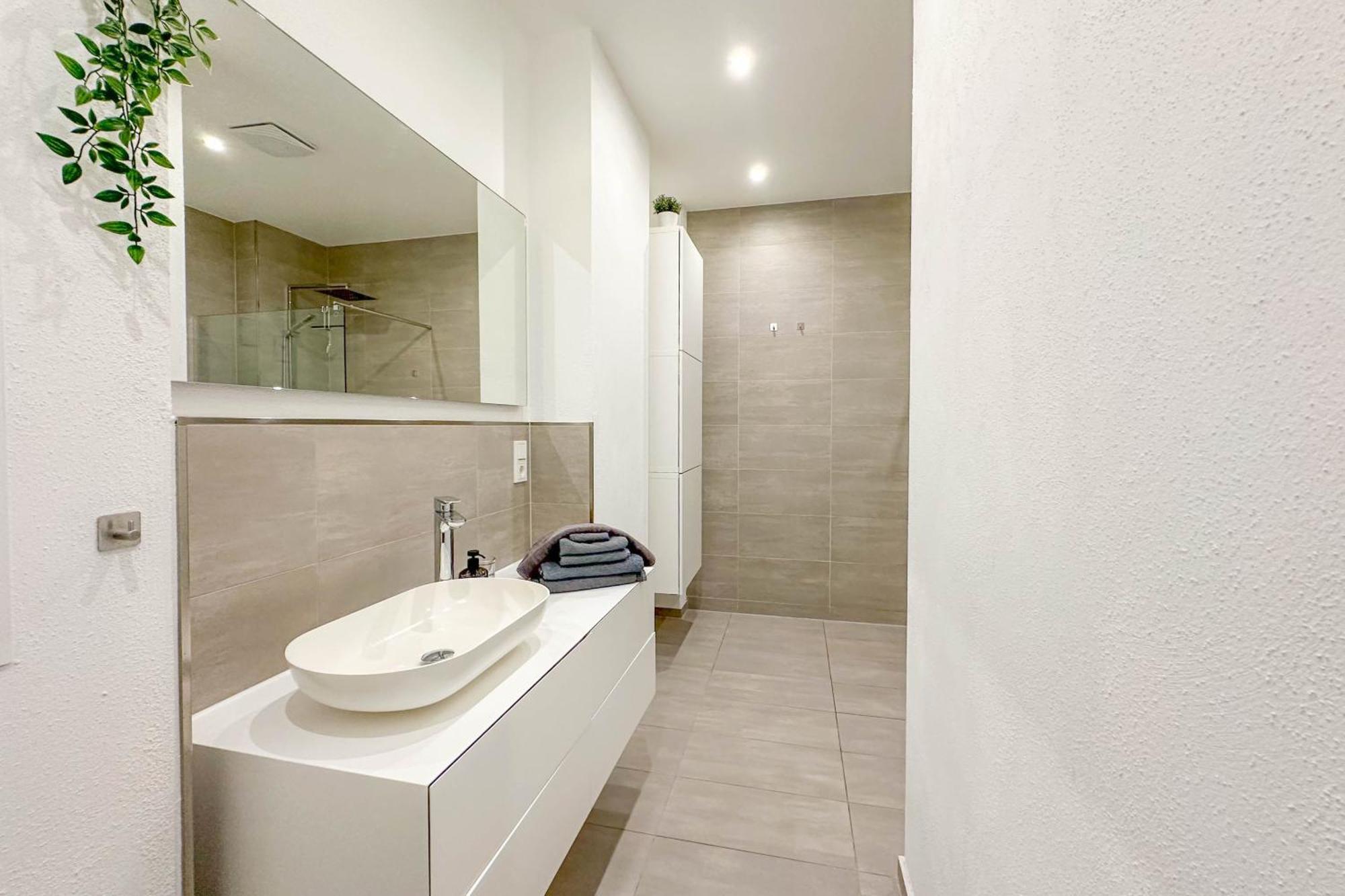 Modernes Trierer Cityloft Mit Grossem Balkon Экстерьер фото
